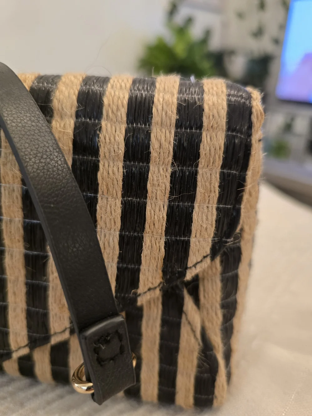 H&M stylish woven